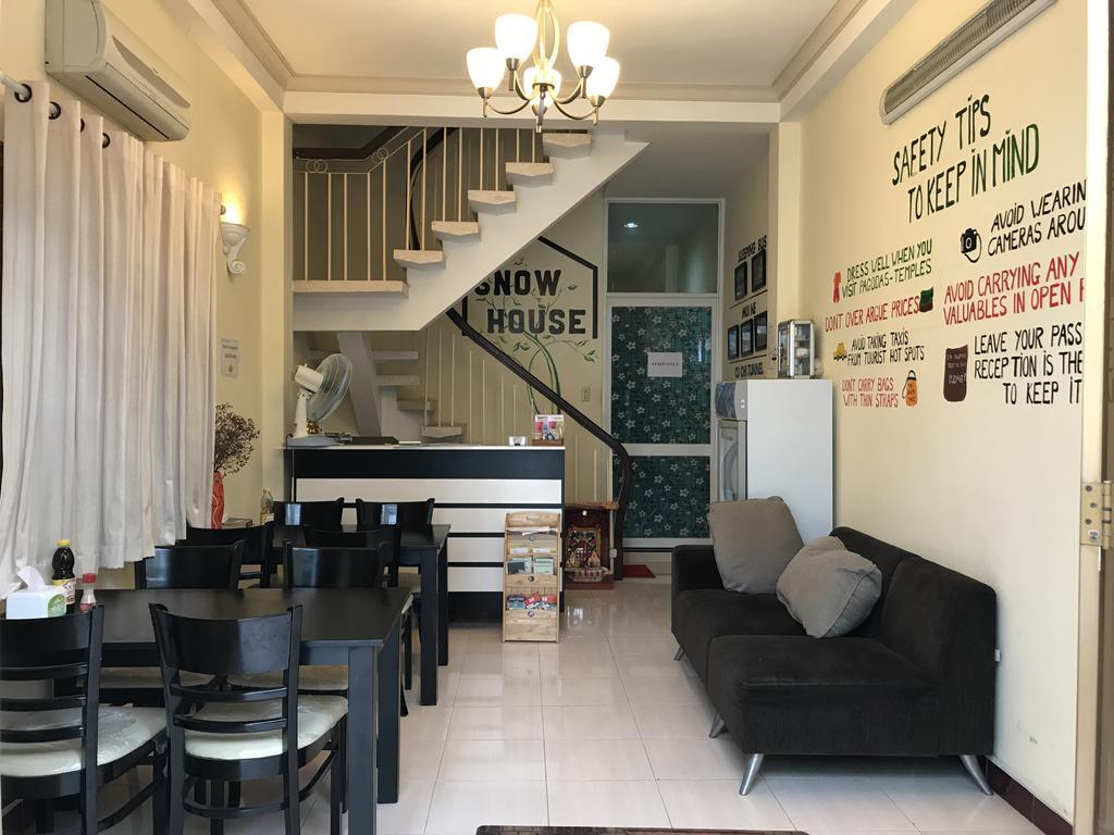 Snow House Hostel Ho Chi Minh City Exterior photo